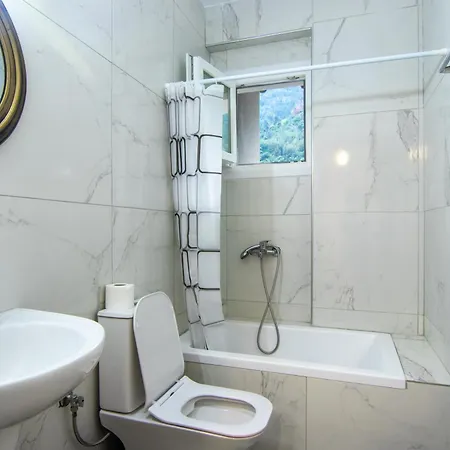 Evergreen Thassos سكالا بوتامياس